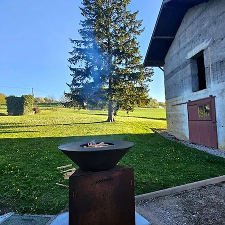 La Maison Du Vacher * Thodure